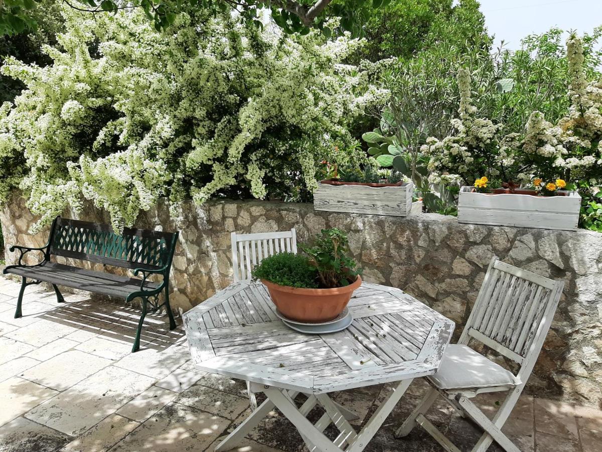 Trulli Fogliarella *