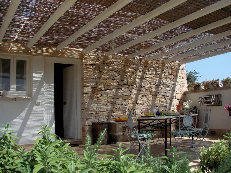 Trulli Fogliarella Ostuni