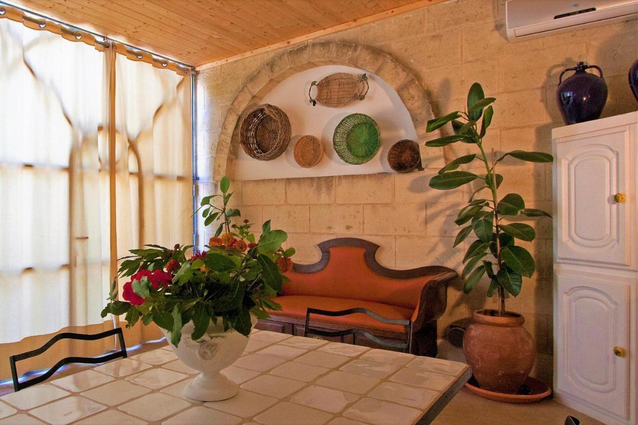 Trulli Fogliarella Ostuni